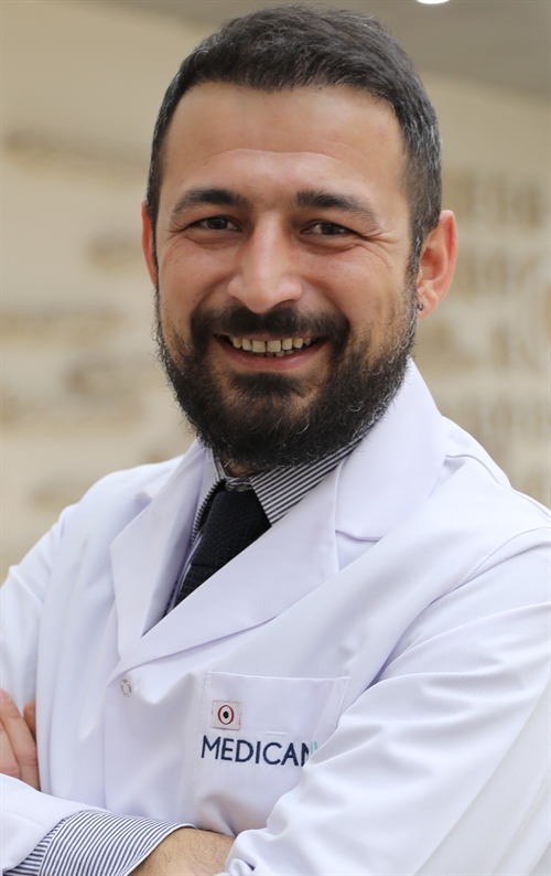 Op. Dr. Osman Görkem Muratoğlu 