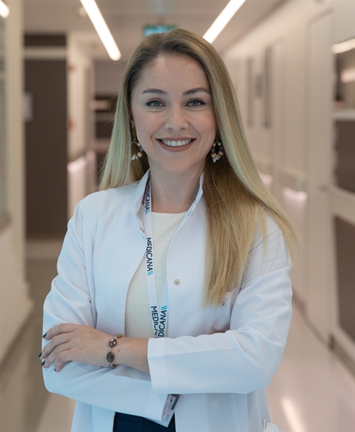 Op. Dr. Esra Yalım