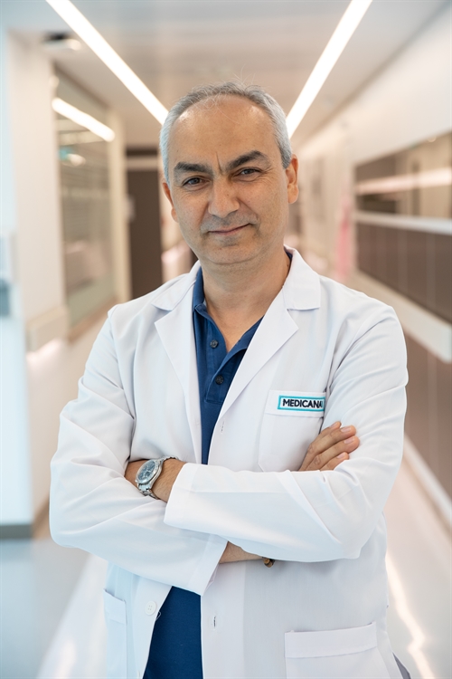 Op. Dr. Hakan Şimşek