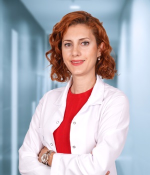 Op. Dr. Selin Çetinkal
